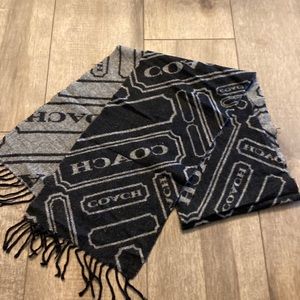 Coach wool scarf